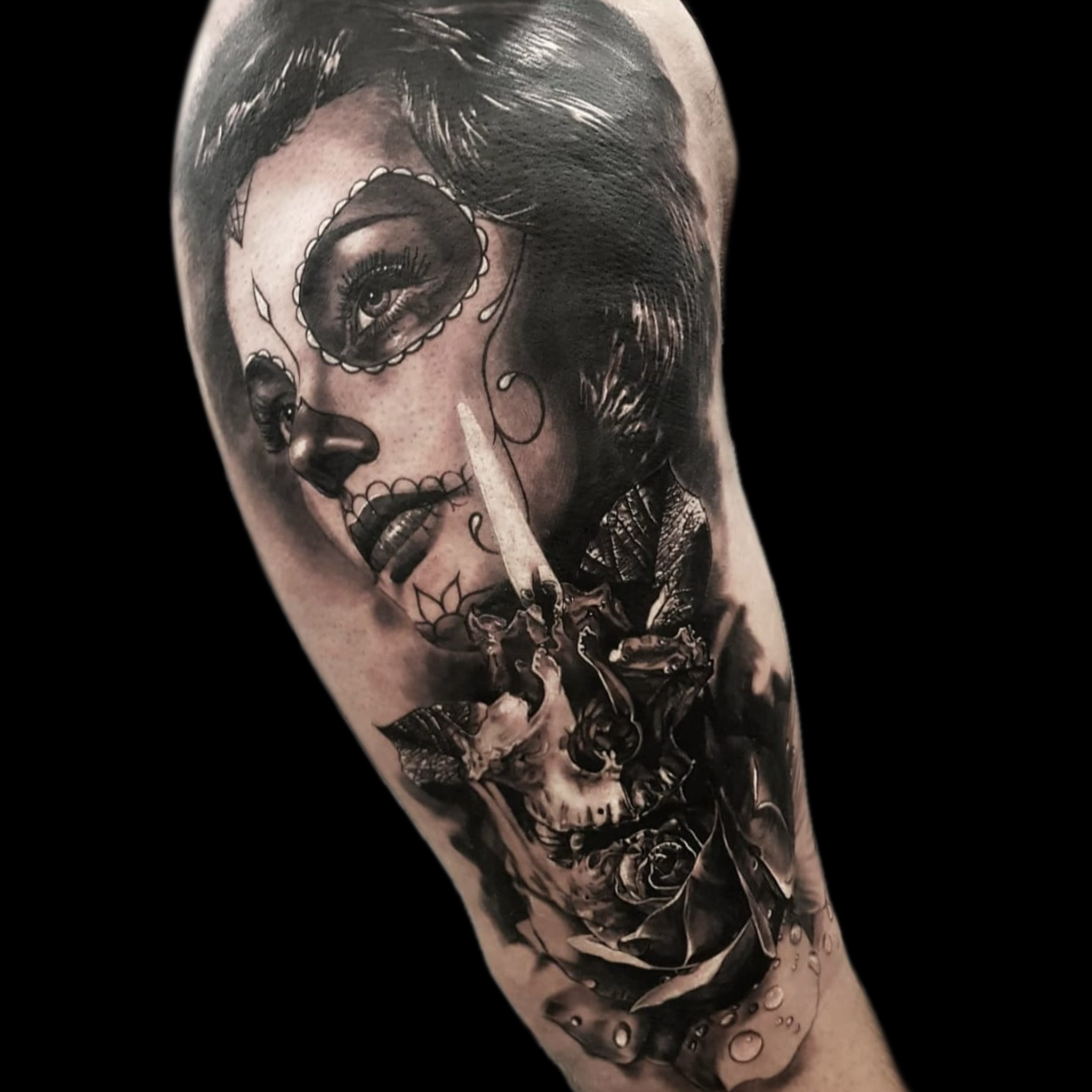 Tattoo by Pawel Polumackanycz